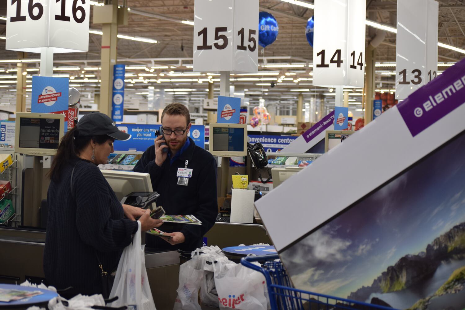 PHOTOS: Did we spot you Thanksgiving shopping today?