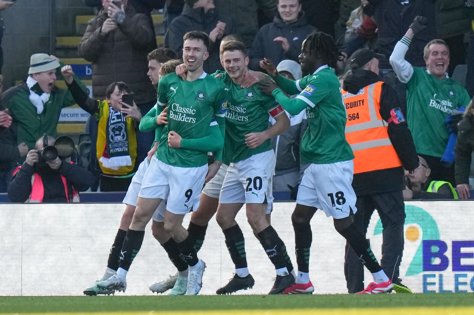 Plymouth Argyle's Ryan Hardie celebrates after scoring his side's opening goal from the penalty spot during the English FA Cup fourth round soccer match between Plymouth Argyle and Liverpool at Home Park stadium in Plymouth, England, Sunday, Feb. 9, 2025. (AP Photo/Alastair Grant)