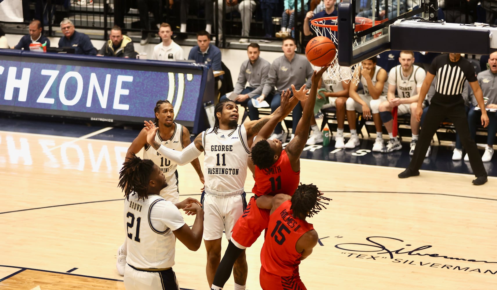 Dayton vs. George Washington