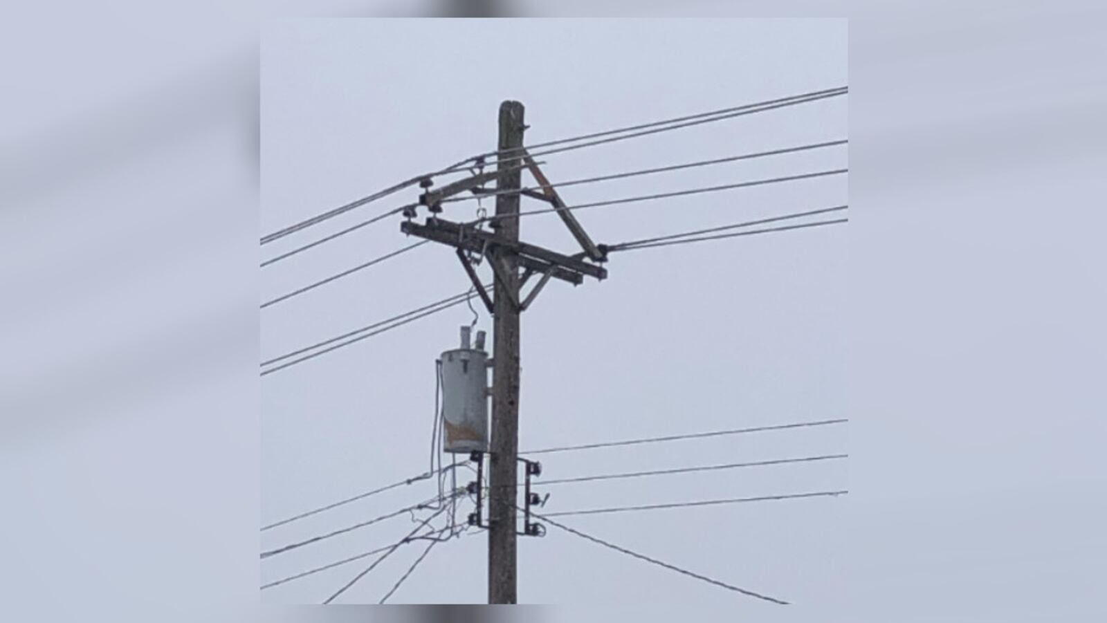 A winter storm damaged a utility pole, resulting in scheduled outage to allow crews to make repairs safely. Nearly 2,000 AES Ohio customers will be affected. Photo courtesy AES Ohio.