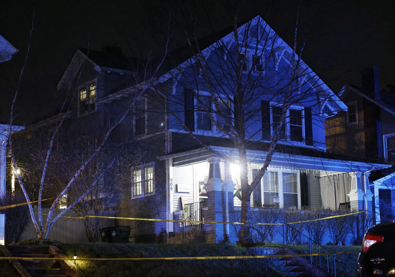 Hamilton Police investigate shooting of a child on Park Avenue Thursday evening, March 30, 2023 in Hamilton. NICK GRAHAM/STAFF