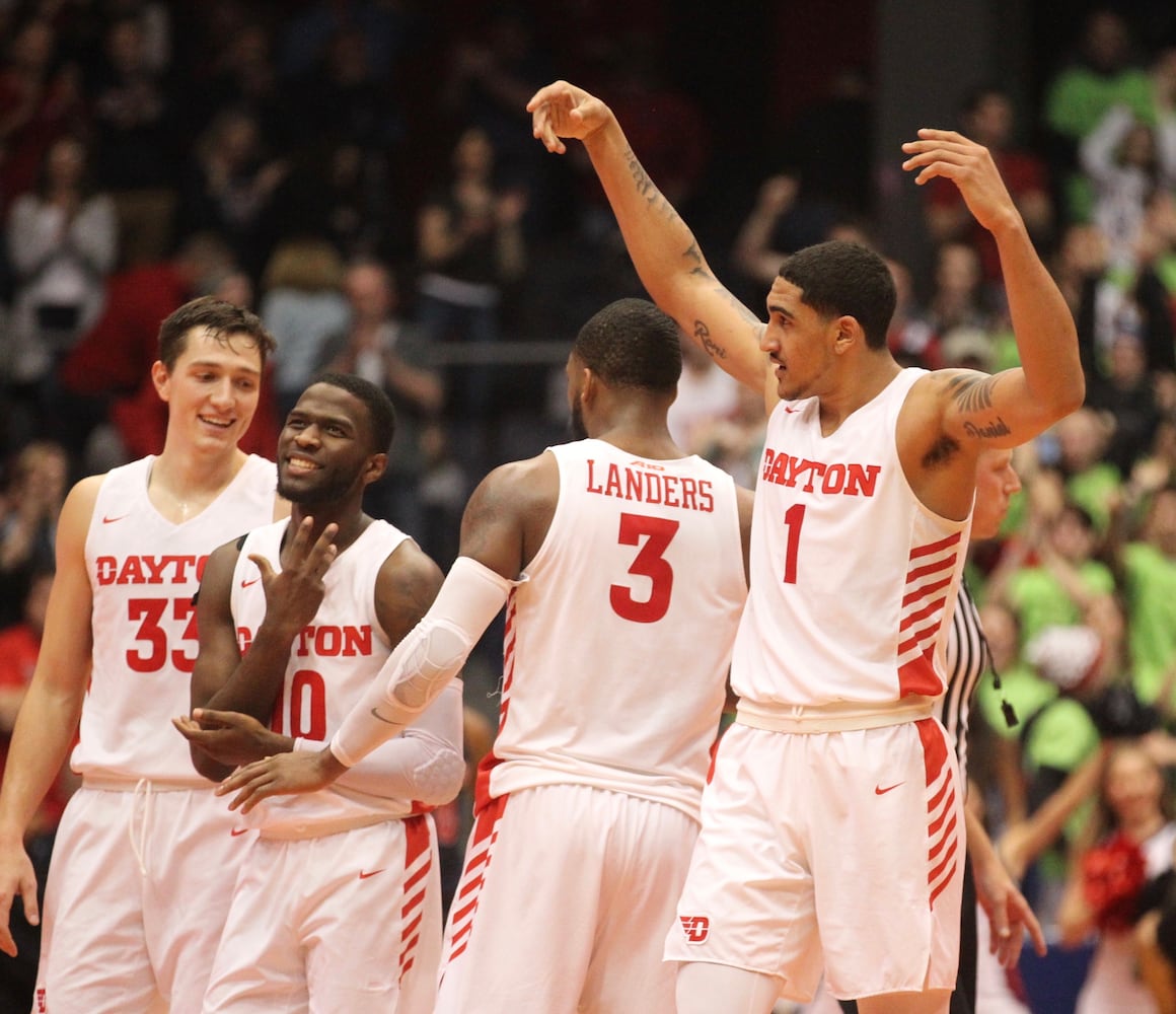 Twenty photos: Dayton Flyers vs. Duquesne