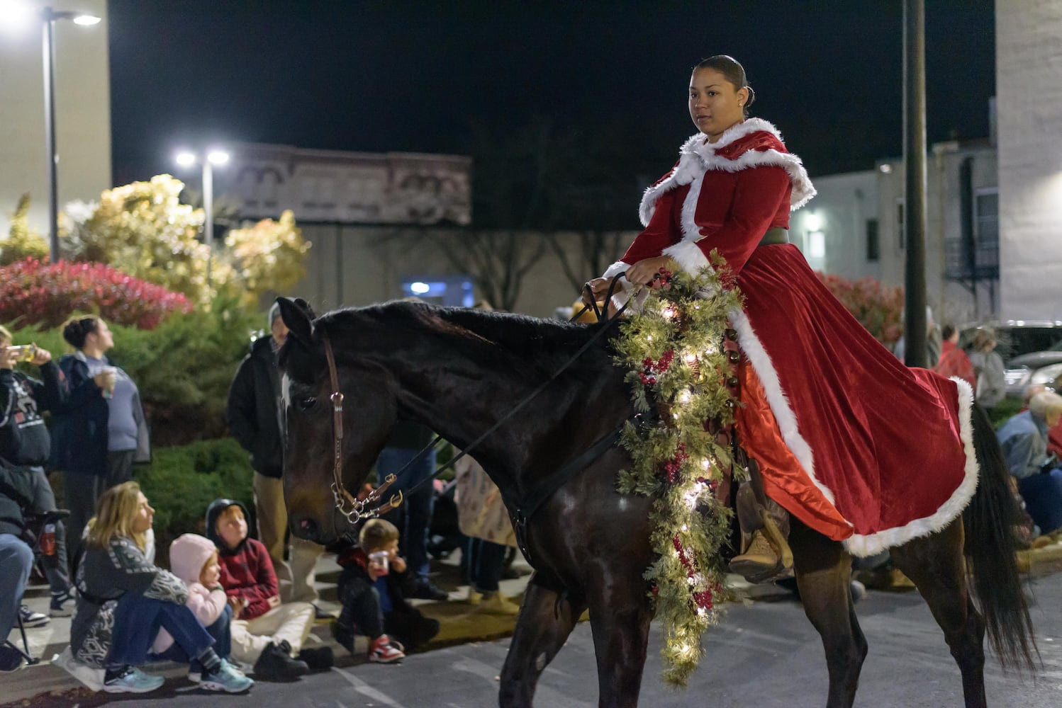 PHOTOS: 2024 Downtown Piqua Holiday Horse Parade