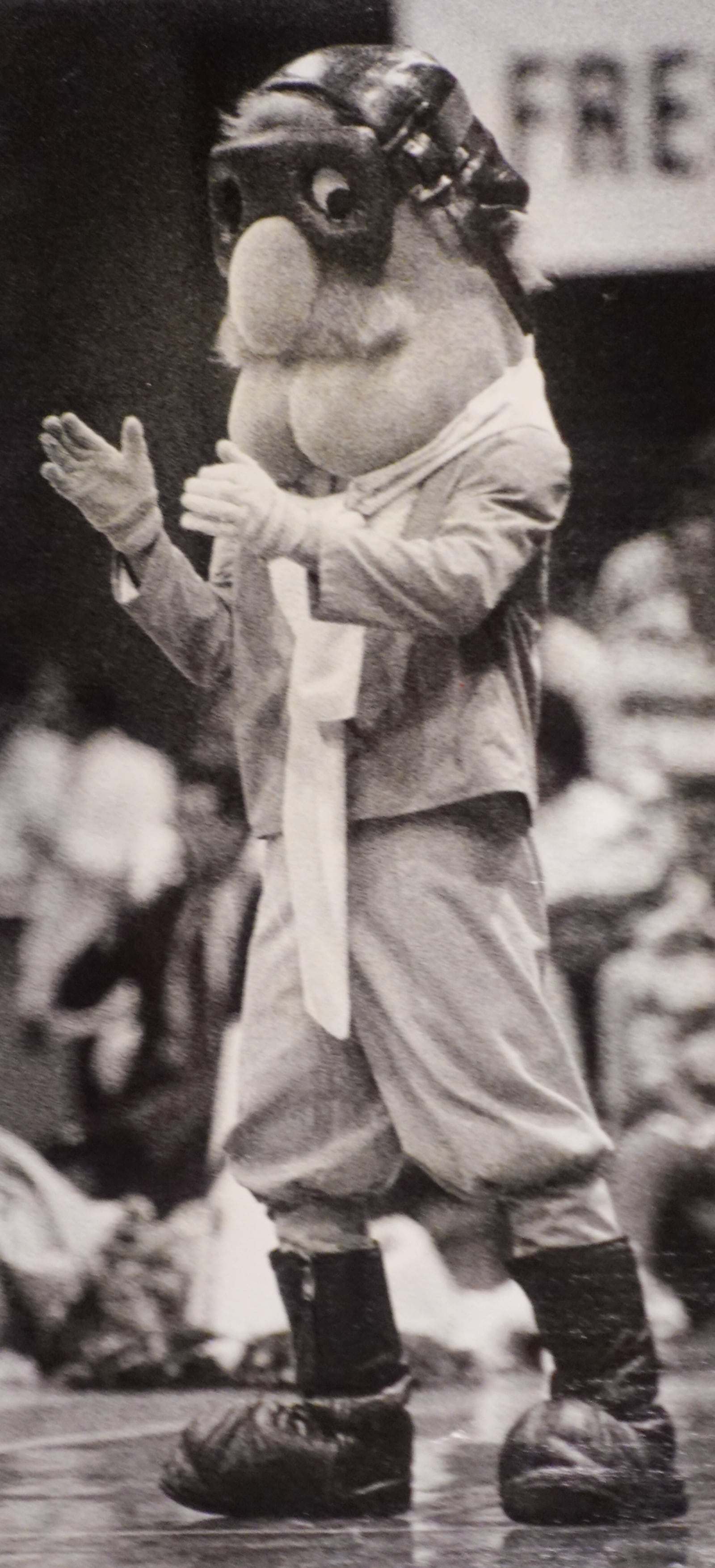 UD's mascot, Rudy Flyer, 1988. COURTESY OF WRIGHT STATE UNIVERSITY, DAYTON DAILY NEWS ARCHIVE