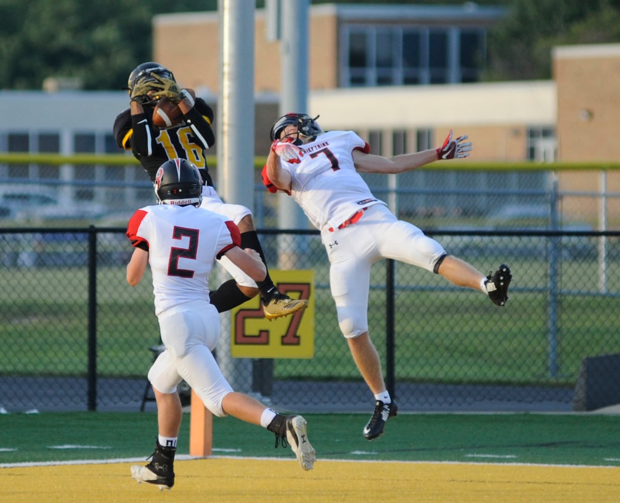 PHOTOS: Bellefontaine at Sidney, Week 2 football