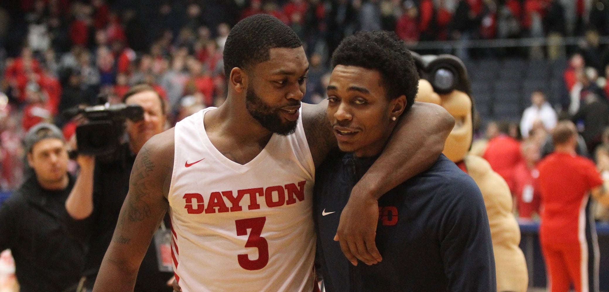 Twenty photos: Dayton Flyers beat UMass