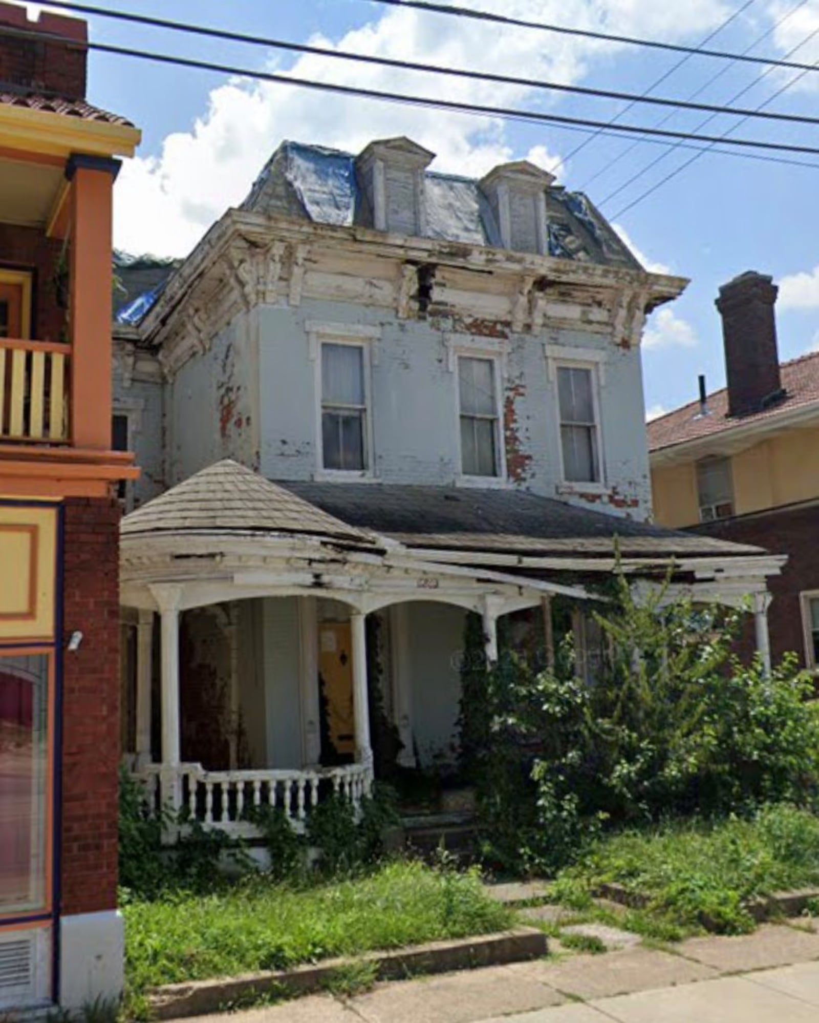 Robert M. Nevin House. 1802 E. 3rd St. Photo courtesy Preservation Dayton, Inc.