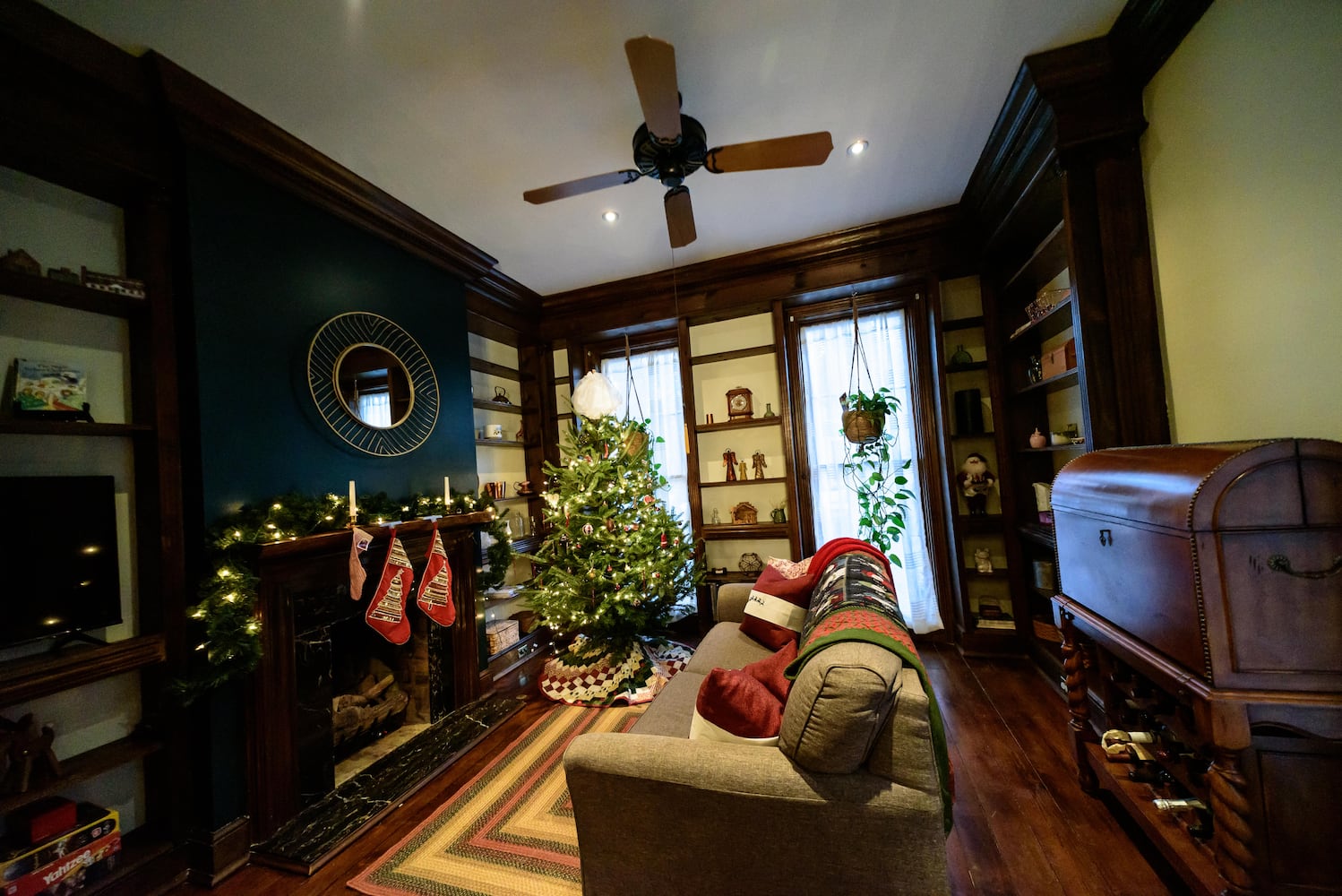 PHOTOS: 2024 Oregon Historic District Grand Holiday Tour of Homes