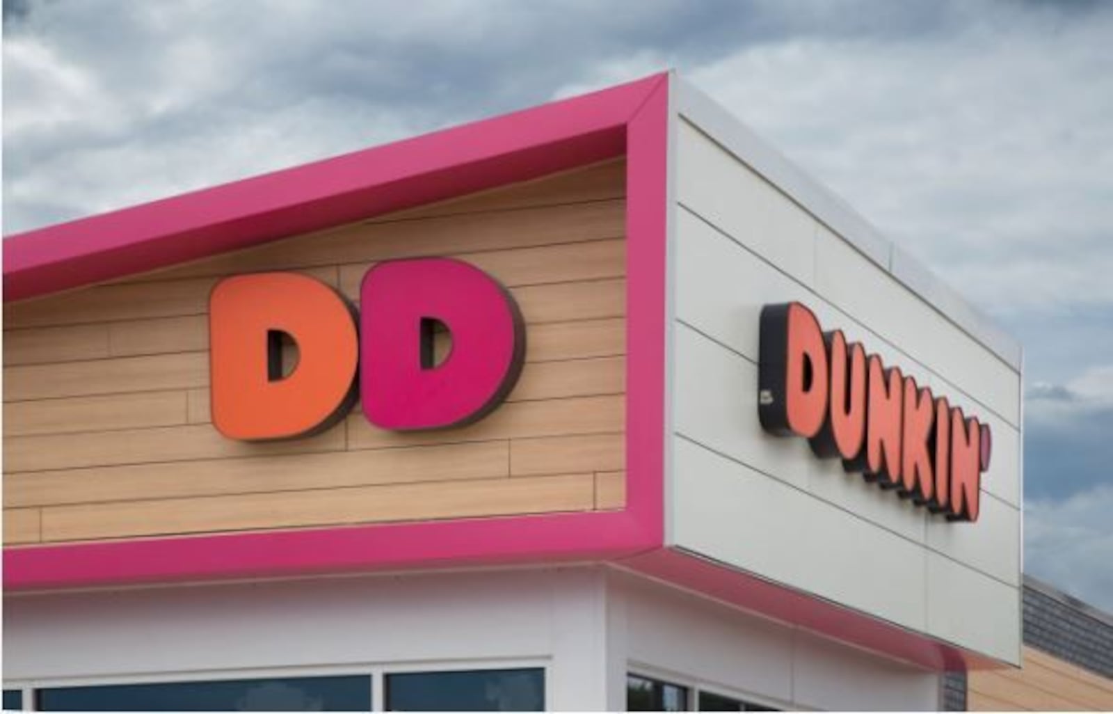 Dunkin' Donuts at 3300 South Cobb Drive in Smyrna failed its Dec. 23 health inspection.