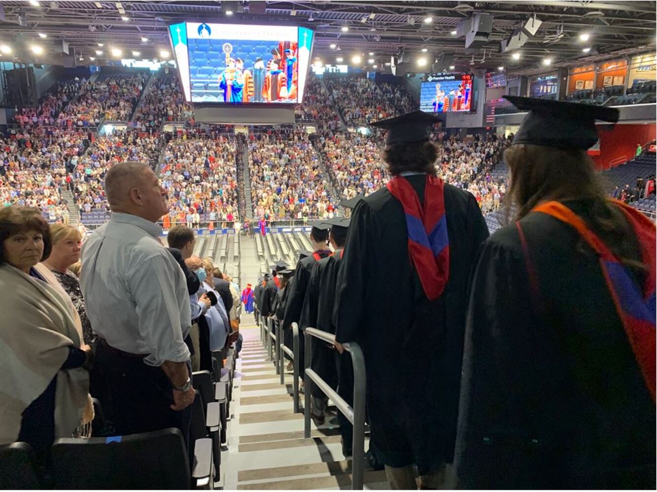 UD graduation family