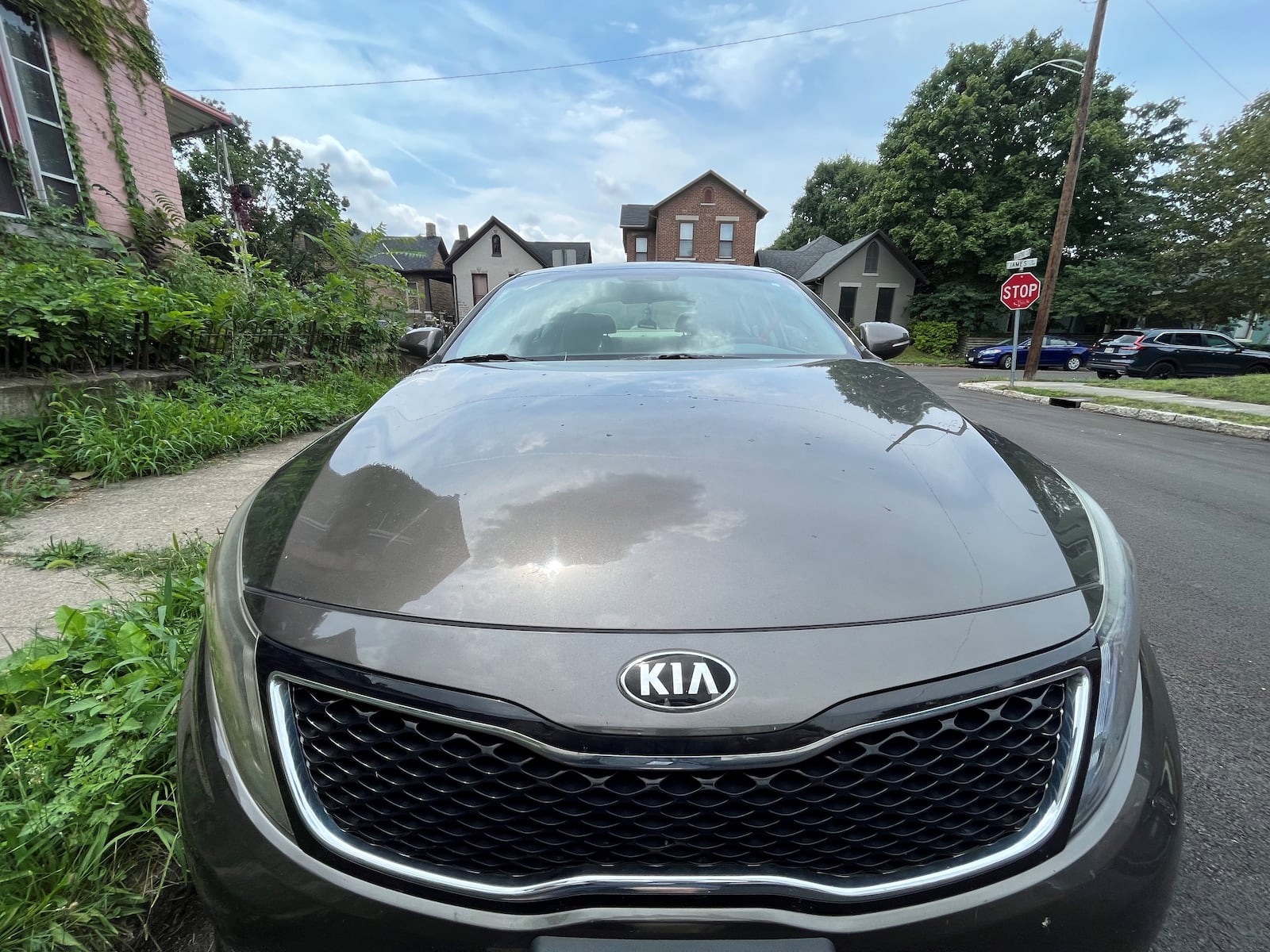 A Kia with a steering wheel lock in Dayton's South Park neighborhood. Dayton has seen a huge increase in auto thefts this year. Many Kias and Hyundais have been targeted by thieves because they have a security flaw. CORNELIUS FROLIK / STAFF