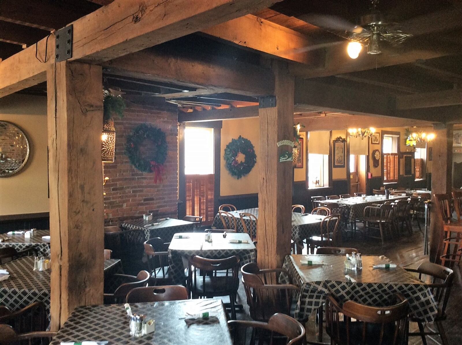 The interior of the The Florentine restaurant in Germantown, which dates to 1816, and which has new, local ownership. MARK FISHER/STAFF