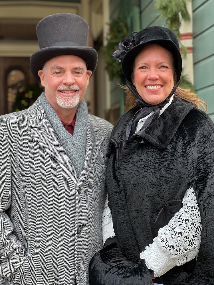 PHOTOS: A Dickens of a Christmas St. Anne’s Hill Holiday Home Tour 2024