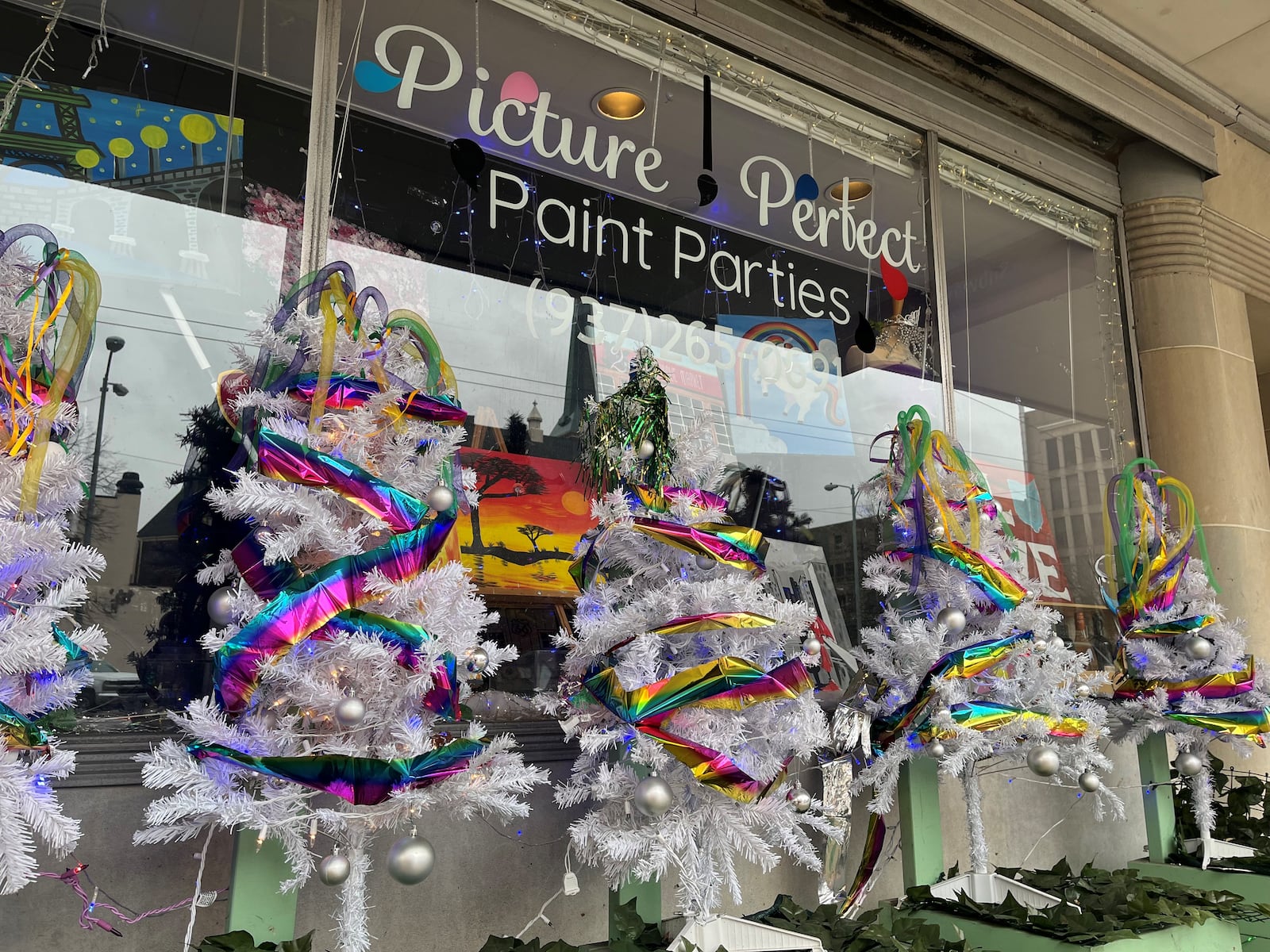 Picture Perfect Paint Parties on North Ludlow Street in downtown Dayton. CORNELIUS FROLIK / STAFF