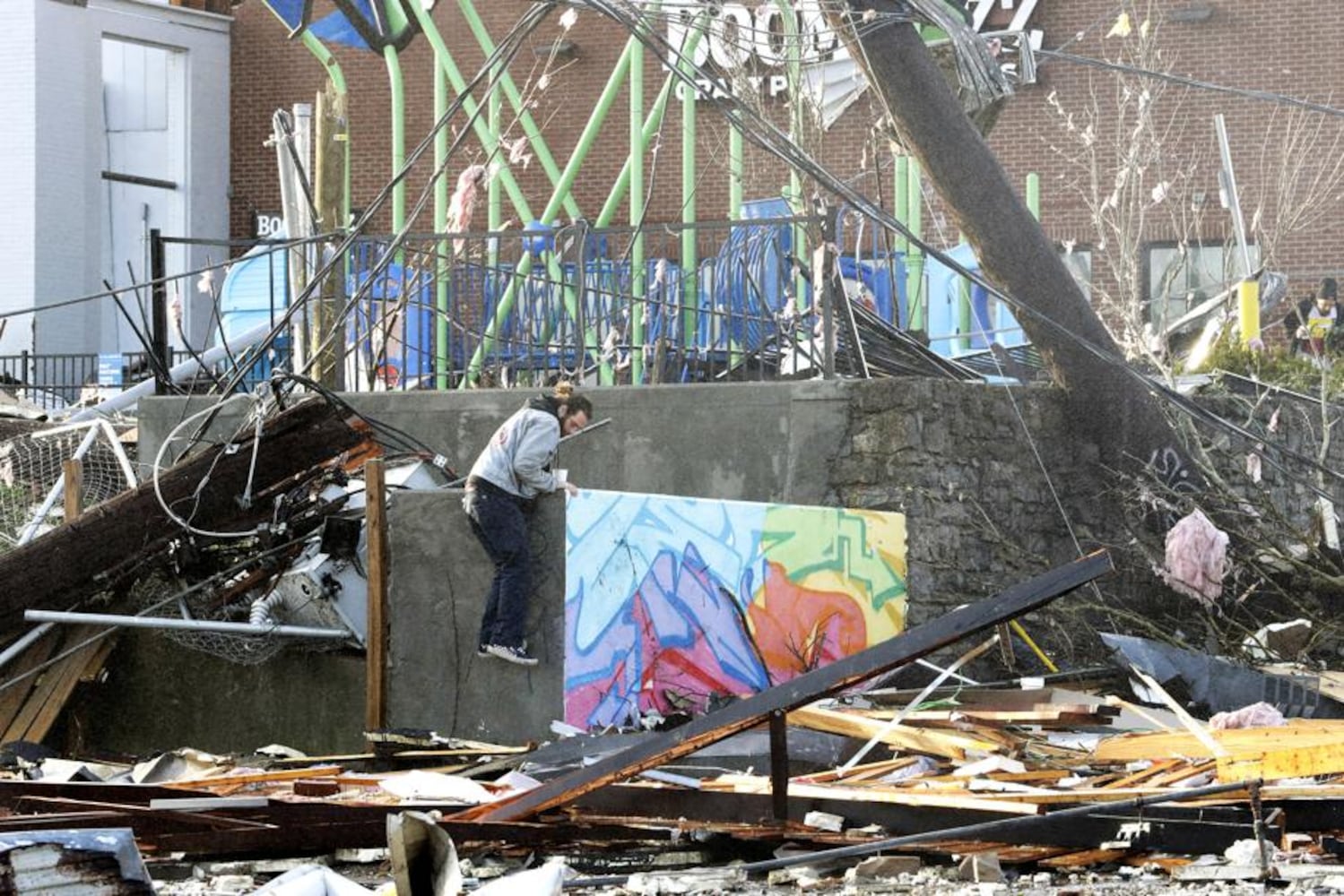 PHOTOS: Deadly tornadoes slam into Nashville, central Tennessee