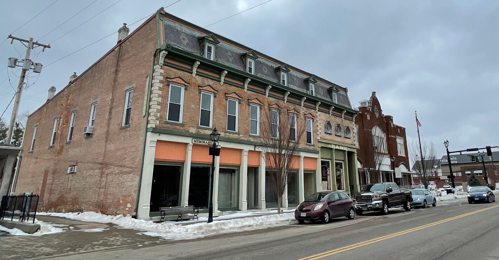 Developers hope to turn the Benkin Building in Tipp City into a pizzeria and arcade-style entertainment venue.