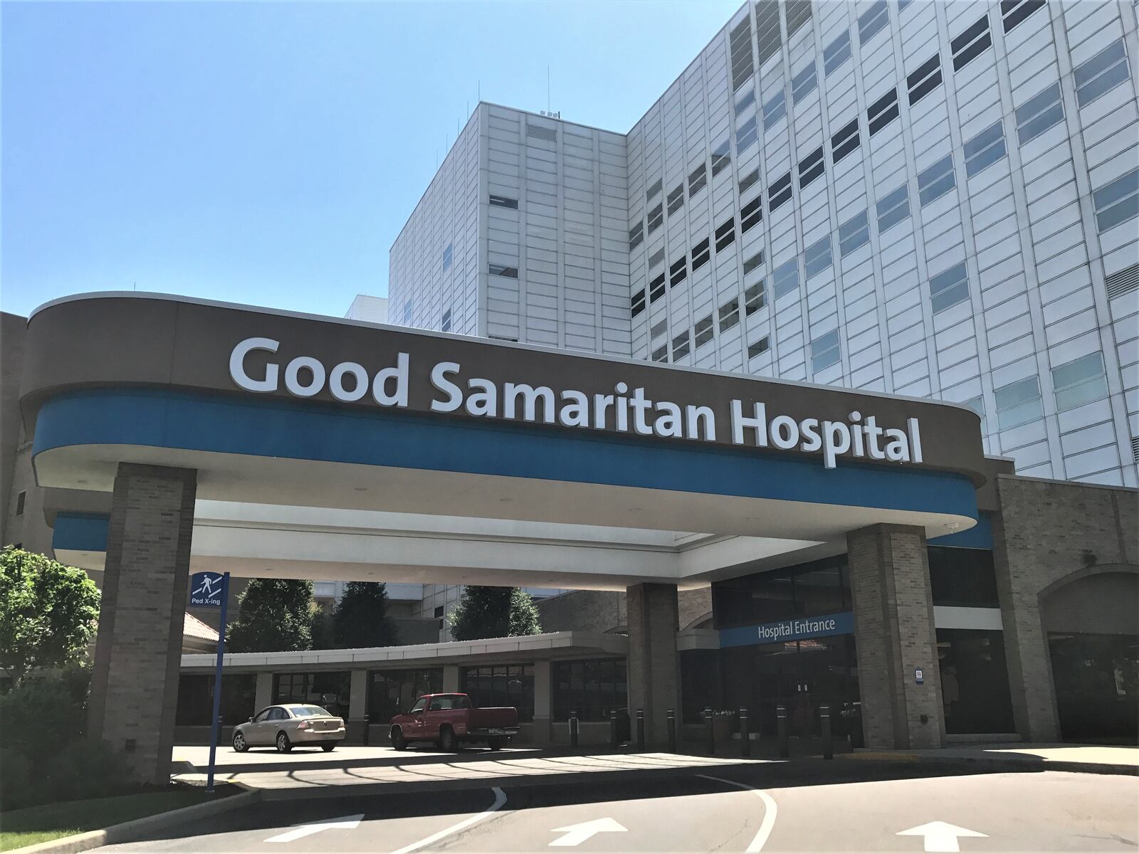 Good Samaritan Hospital entrance