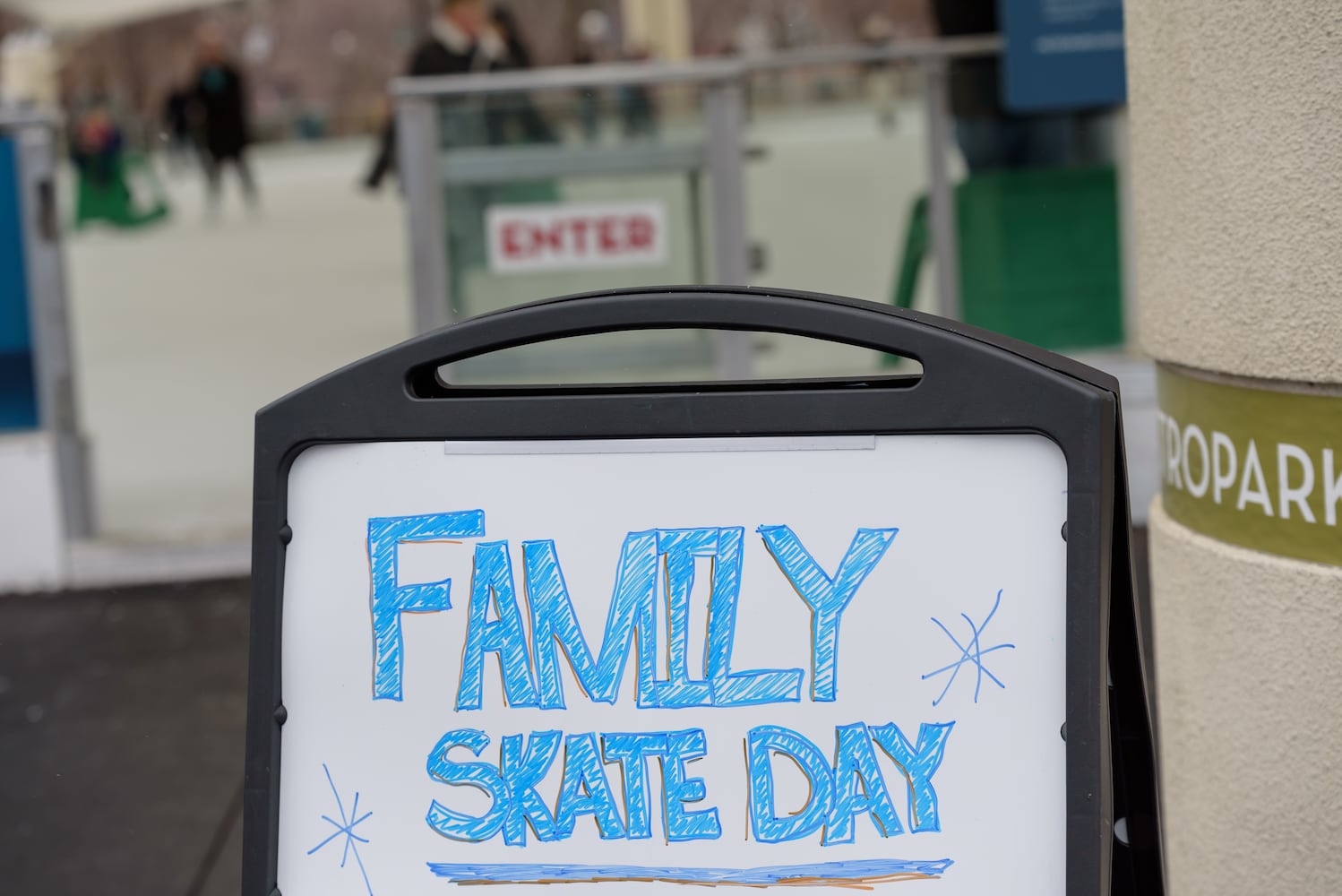 PHOTOS: Family Skate Day at RiverScape MetroPark