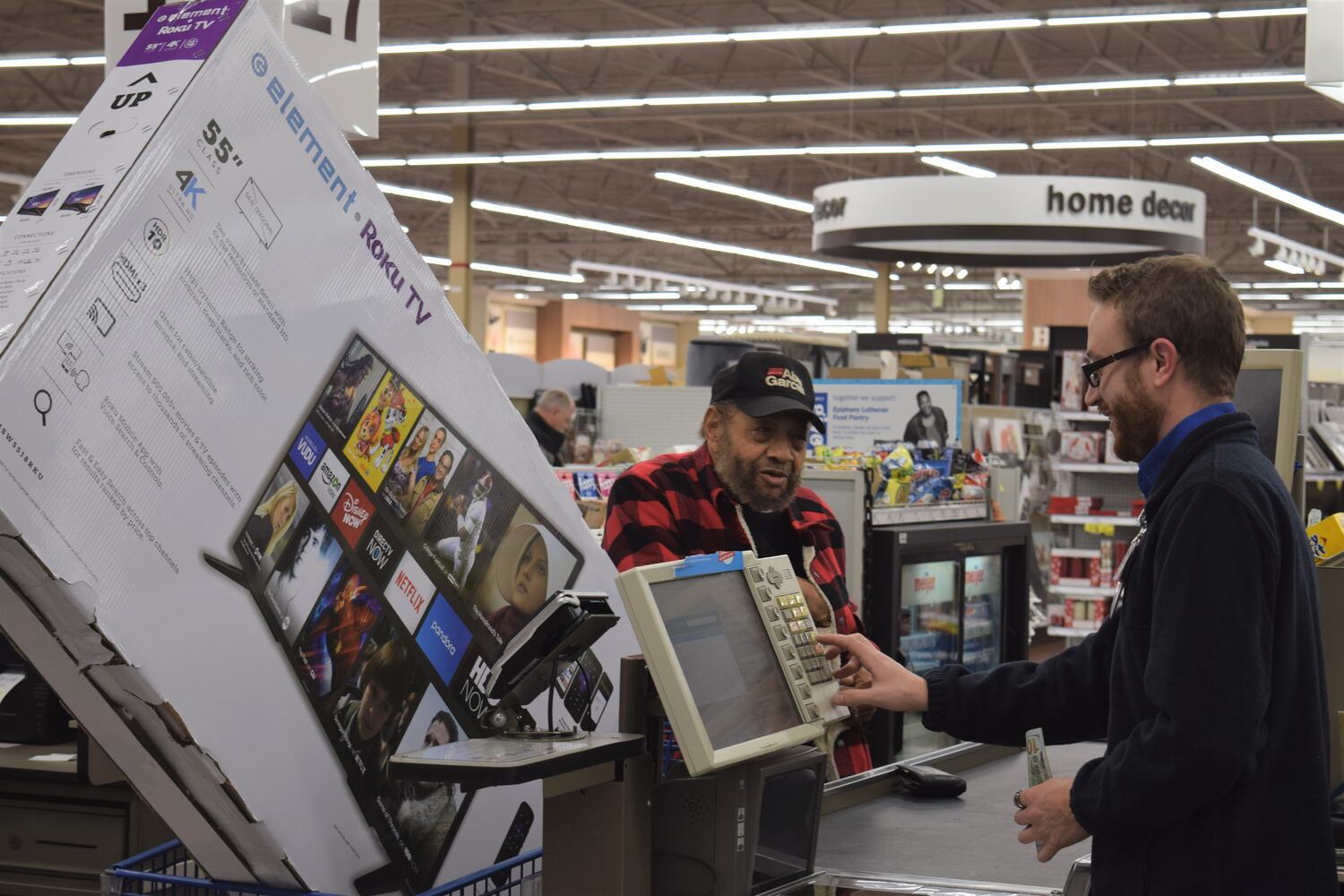 PHOTOS: Did we spot you Thanksgiving shopping today?