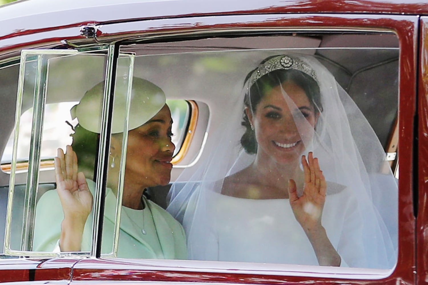 Royal Wedding Photos: The kiss, the ring and other highlights