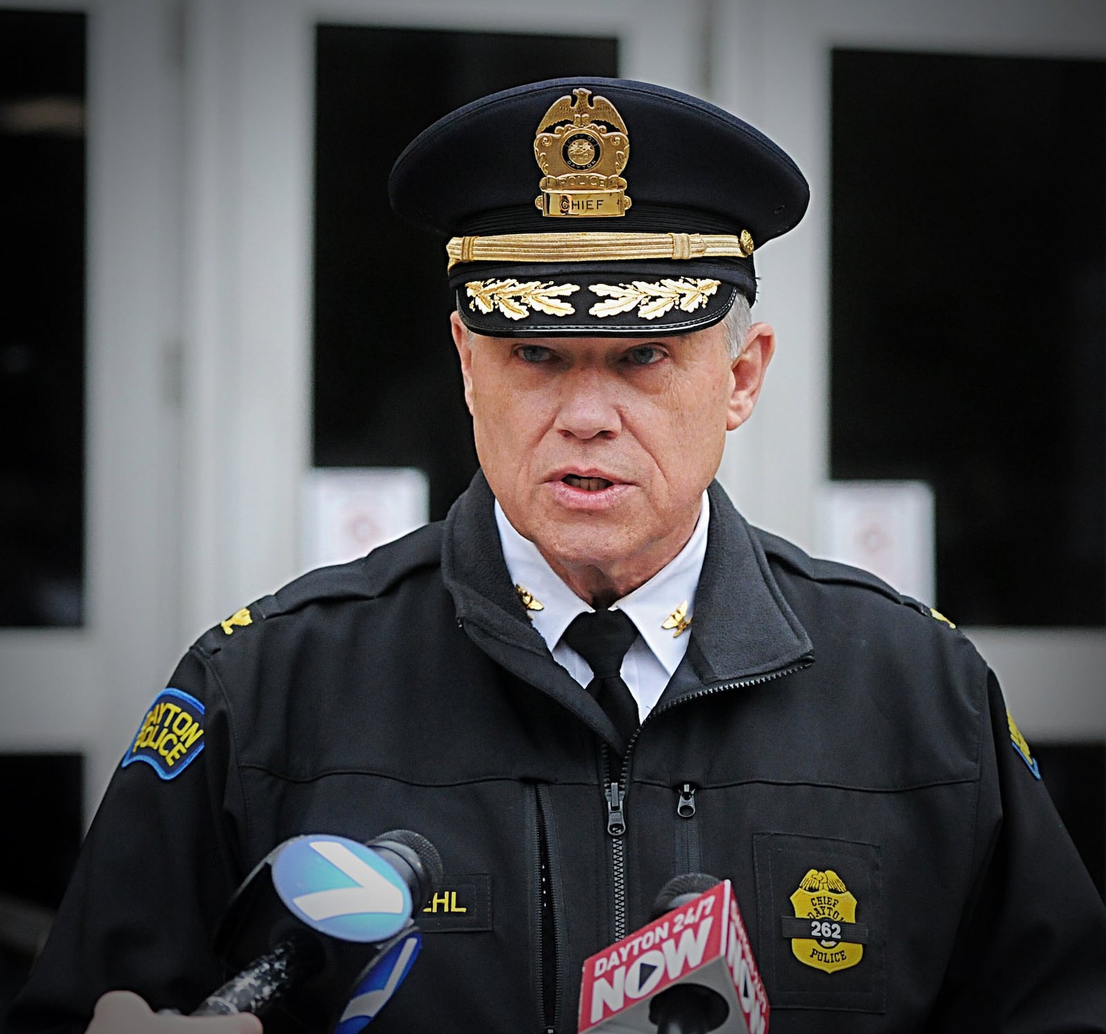 Dayton police Chief Richard Biehl announces Thursday that Det. Jorge R. Del Rio, who was shot Monday in the line of duty, had died from his injuries. MARSHALL GORBY / STAFF