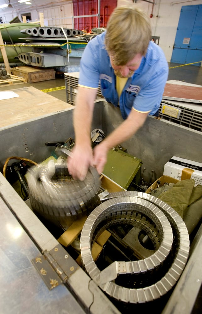 13 years and 55,000 hours of work: restored Memphis Belle