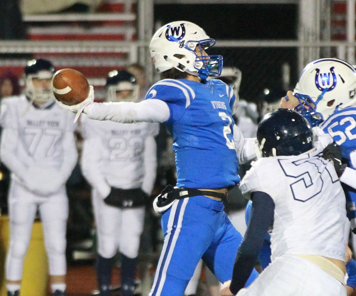 PHOTOS: Valley View vs. Cin. Wyoming, D-IV regional final football