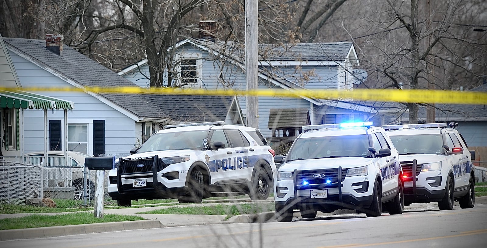 SWAT crews were called to Valley Street early Friday, March 25, 2022, after a man was shot in Riverside. MARSHALL GORBY / STAFF