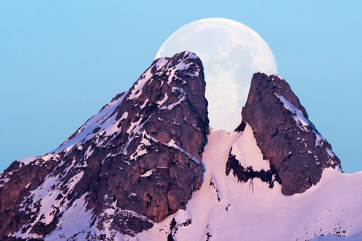 Photos: 'Super snow moon,' largest supermoon of 2019, lights up the sky