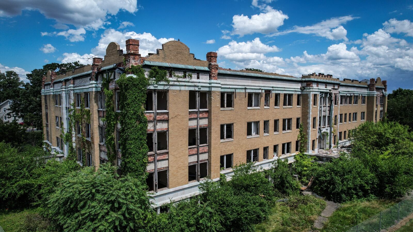  Fout Hall on the Omega Baptist Harvard campus. Jim Noelker/Staff