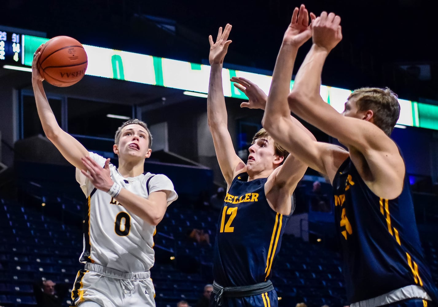 Centerville vs Moeller and Lakota East vs La Salle Regional basketball semifinals