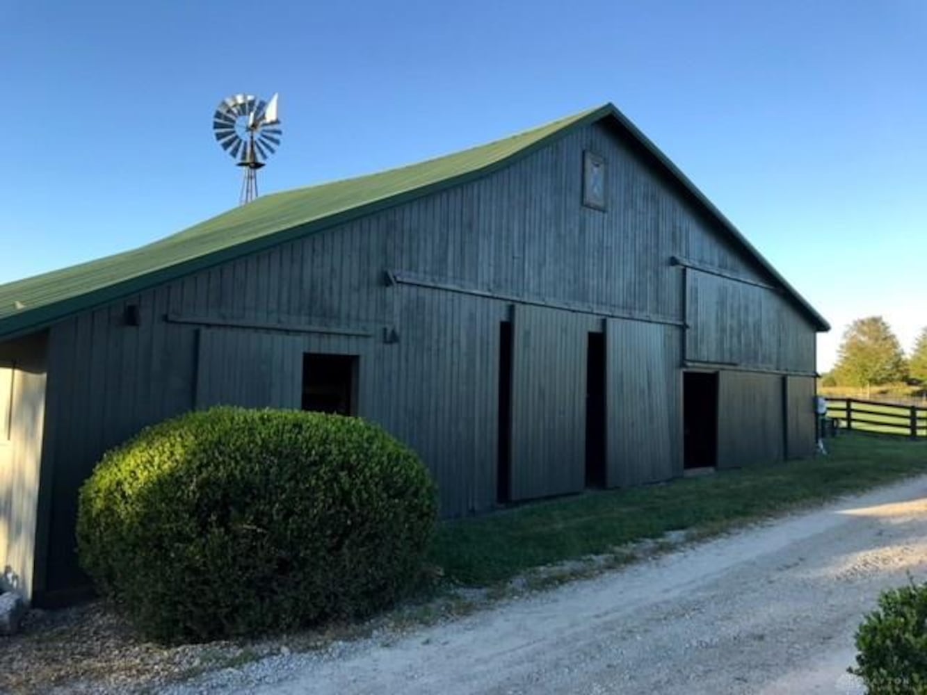 PHOTOS: 226-acre Clarksville home on market for nearly $4M