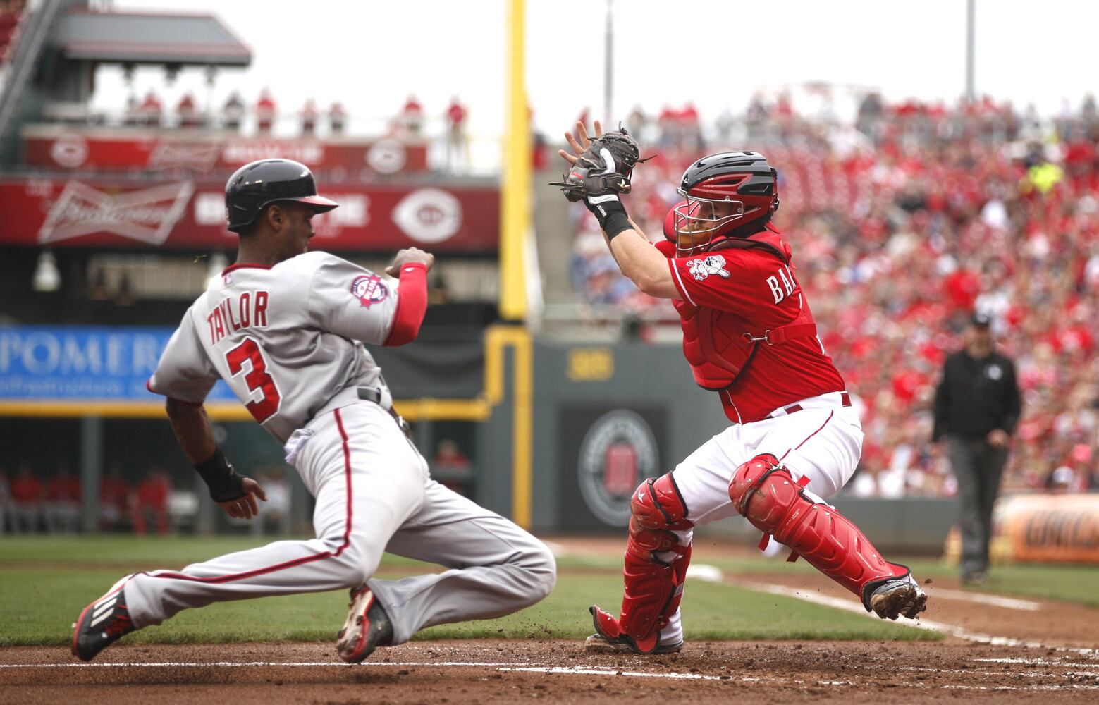 Reds catcher Barnhart: ‘Experience is priceless’