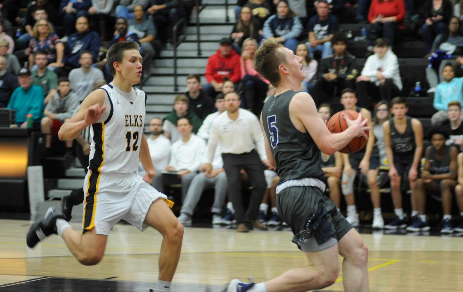 PHOTOS: Fairmont at Centerville, boys basketball