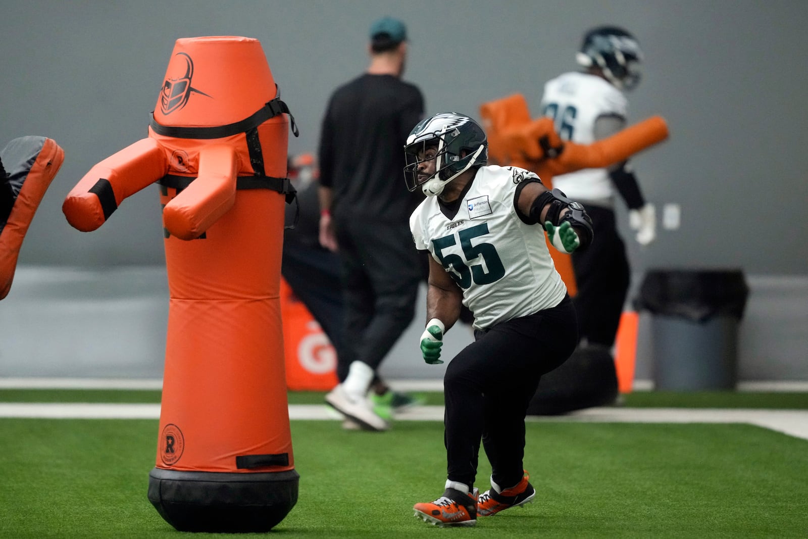 Philadelphia Eagles defensive end Brandon Graham runs a drill during NFL football practice in Philadelphia, Friday, Jan. 31, 2025, ahead of Super Bowl 59 against the Kansas City Chiefs. (AP Photo/Matt Rourke)