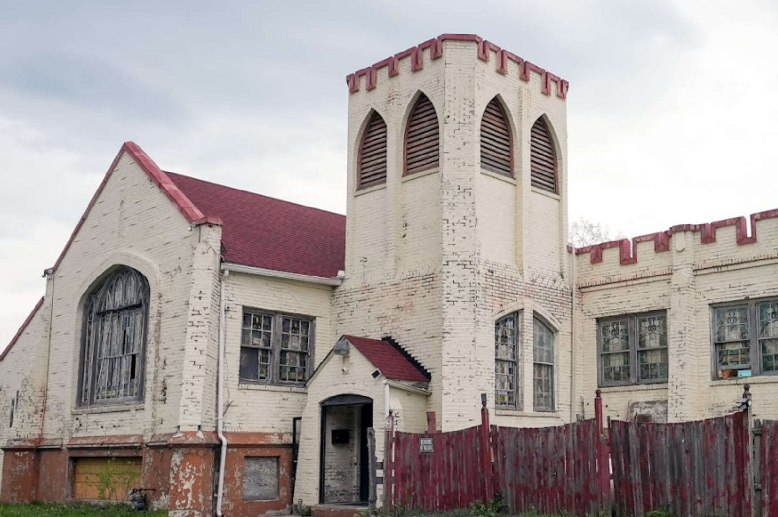 This home is Dayton will be featured on an Oct. 11, 2024 episode of "Scariest House in America" on HGTV, hosted by comedian Retta. CREDIT: HGTV