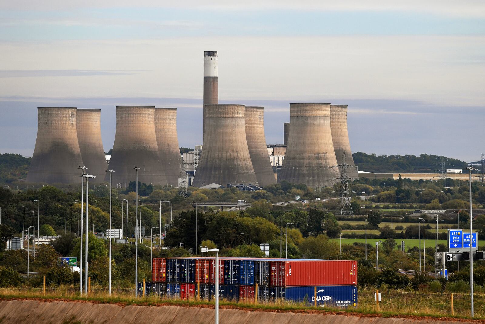 General view of Ratcliffe-on-Soar power station in Nottingham, England, Sunday, Sept. 29, 2024. The UK's last coal-fired power plant, Ratcliffe-on-Soar, will close, marking the end of coal-generated electricity in the nation that sparked the Industrial Revolution. (AP Photo/Rui Vieira)