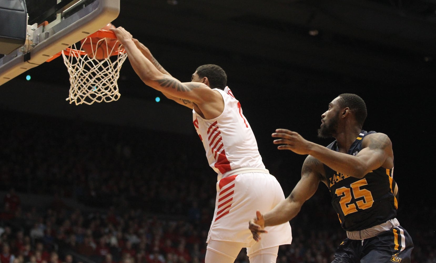 Twenty photos: Dayton Flyers vs. La Salle