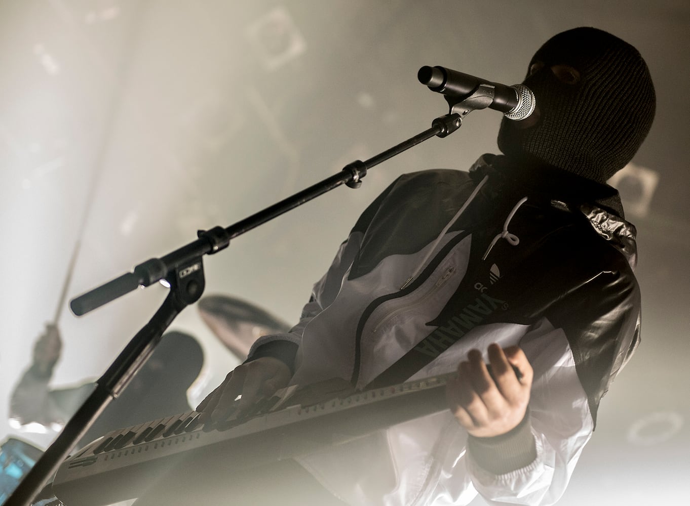 twenty one pilots bring their high-flying act to Cincinnati