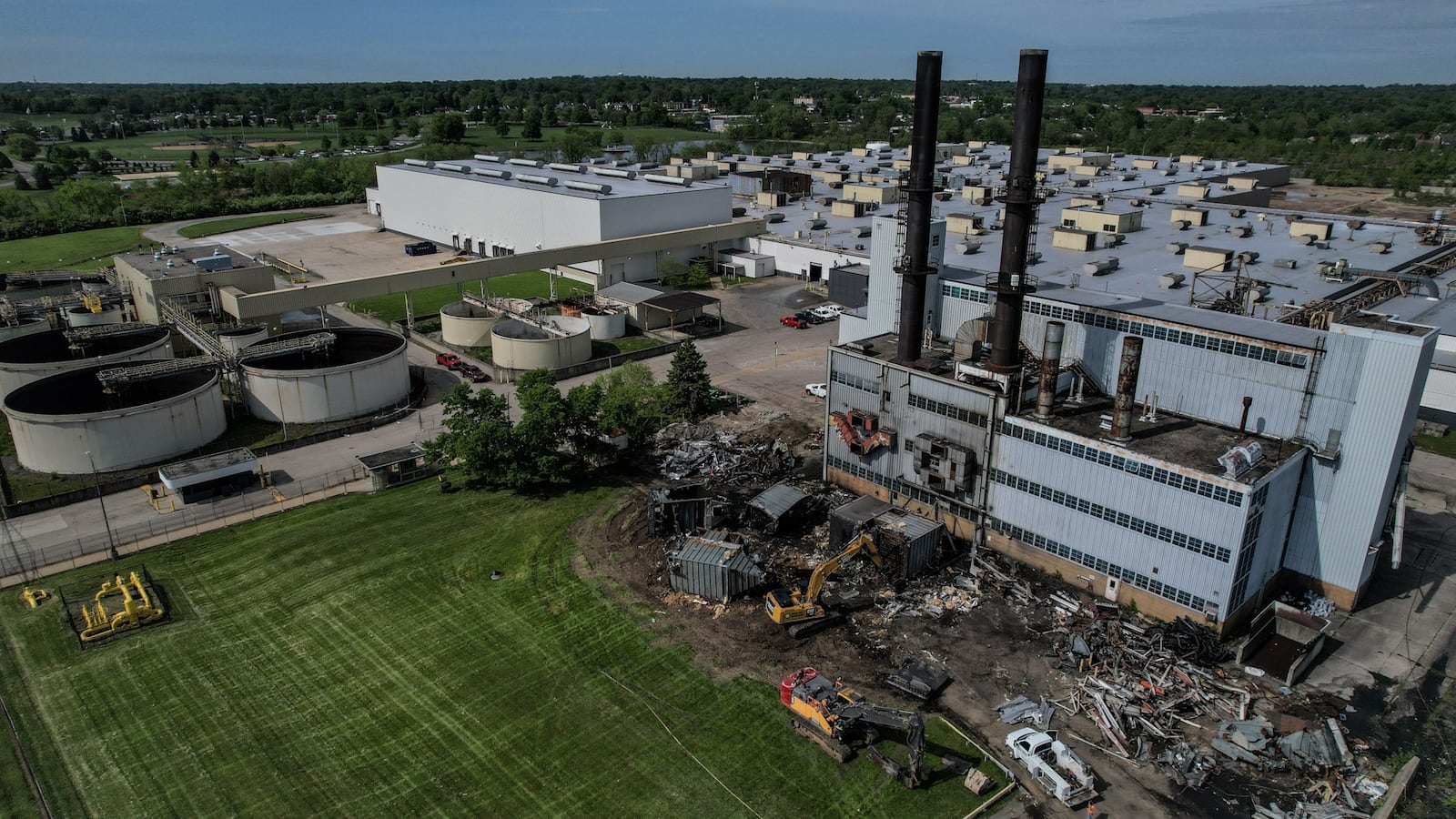 The owners of the Kettering land that was formerly home to Tenneco are demolishing parts of buildings at the site on Woodman Drive near Forrer Boulevard. JIM NOELKER/STAFF