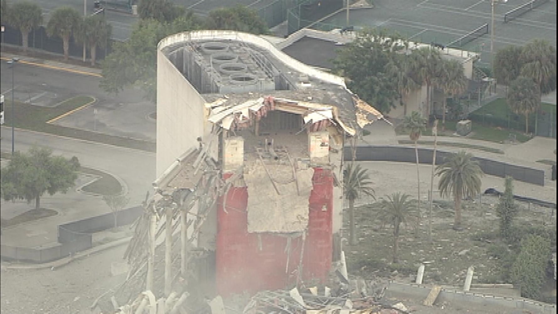 Orlando's Amway Arena imploded