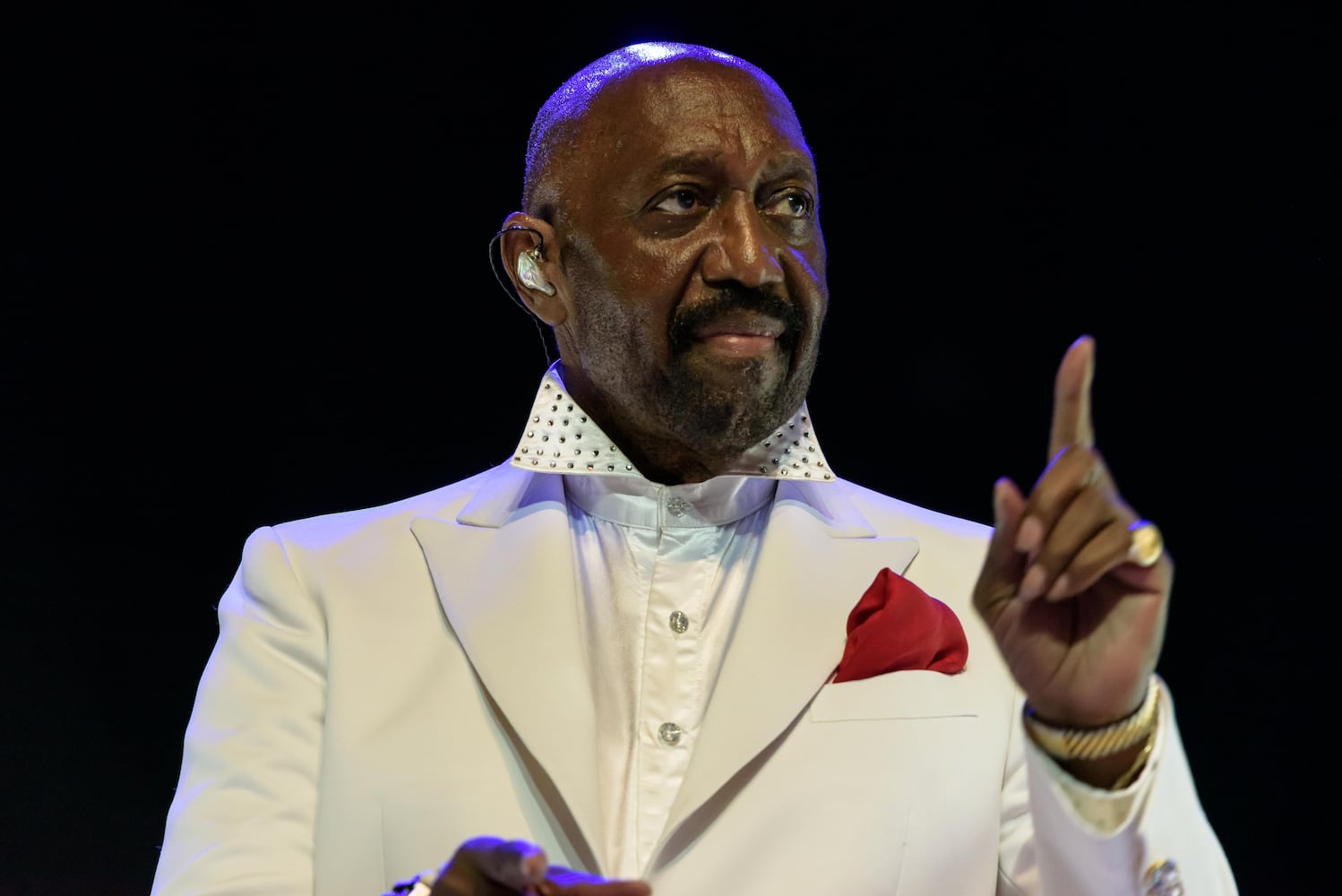 PHOTOS: The Temptations & The Righteous Brothers Live at Rose Music Center