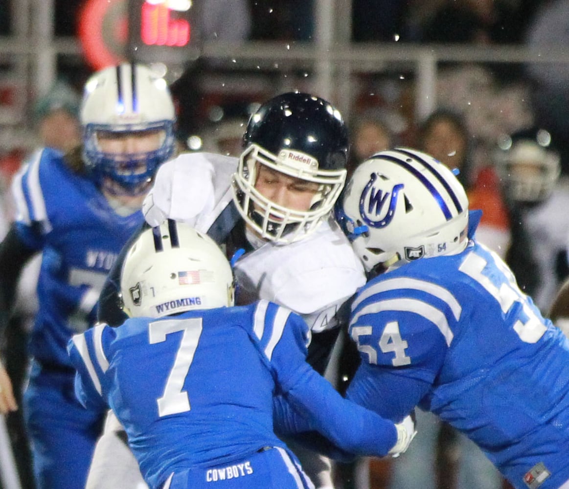 PHOTOS: Valley View vs. Cin. Wyoming, D-IV regional final football