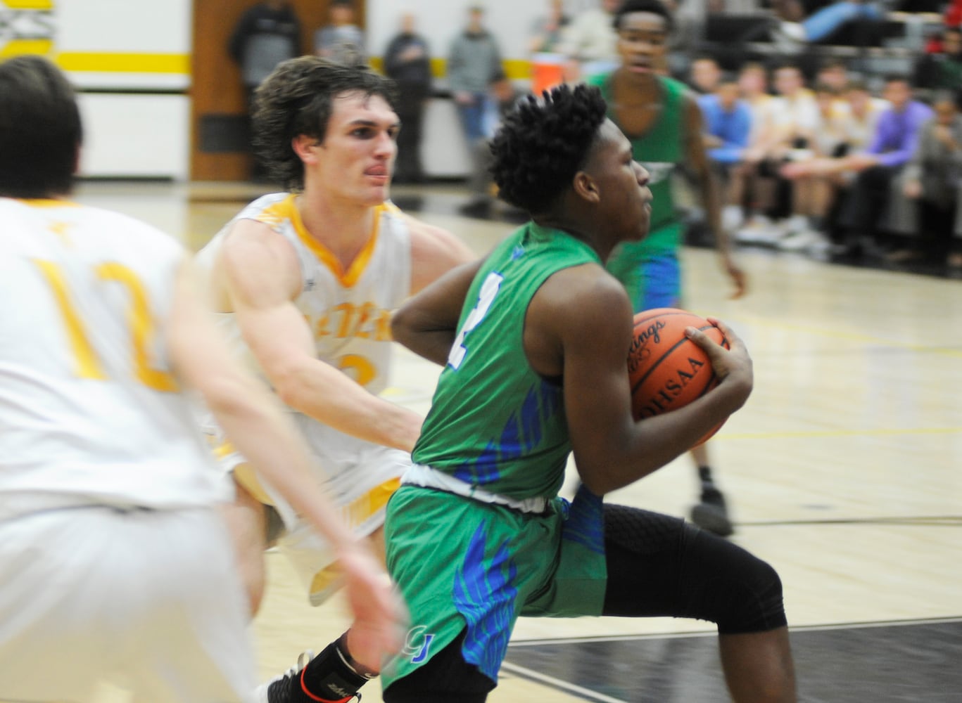 PHOTOS: CJ vs. Alter boys basketball