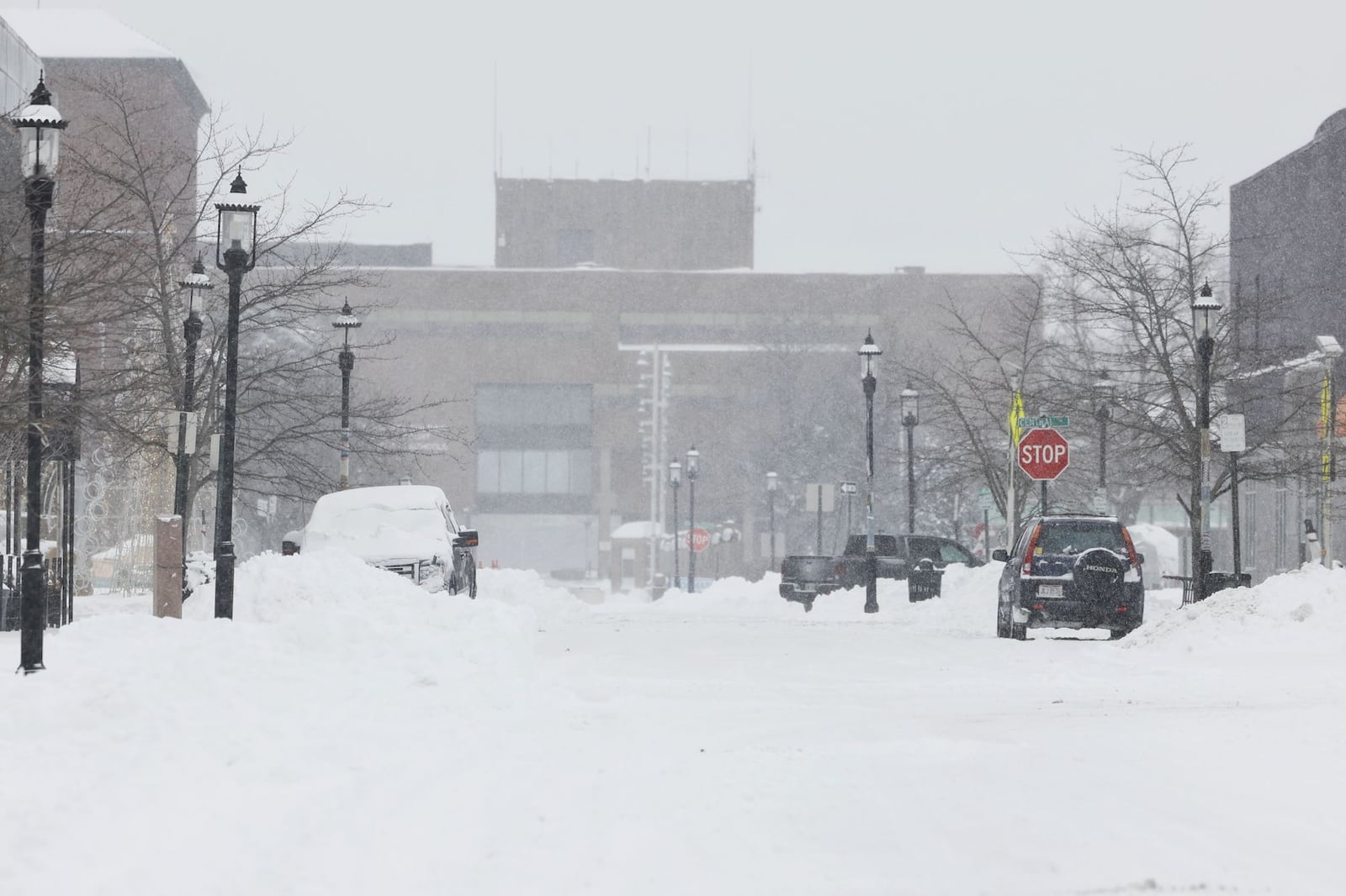 Broad Street is covered with snow Monday morning, Jan. 6, 2025 in downtown Middletown. NICK GRAHAM/STAFF