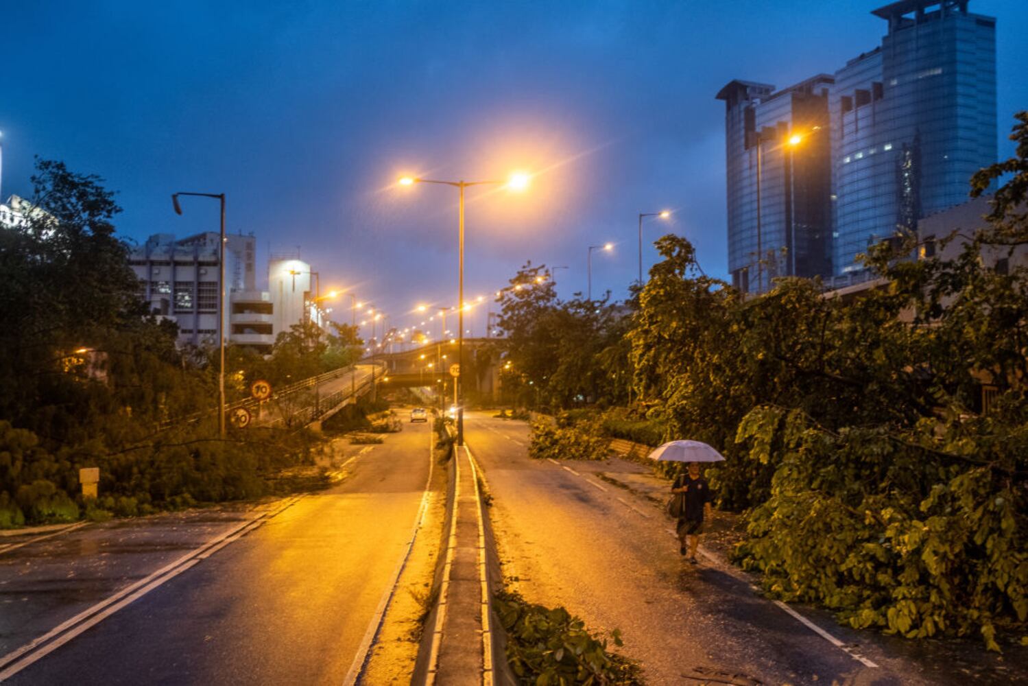 Photos: Typhoon Mangkhut batters southern China, Hong Kong, Philippines