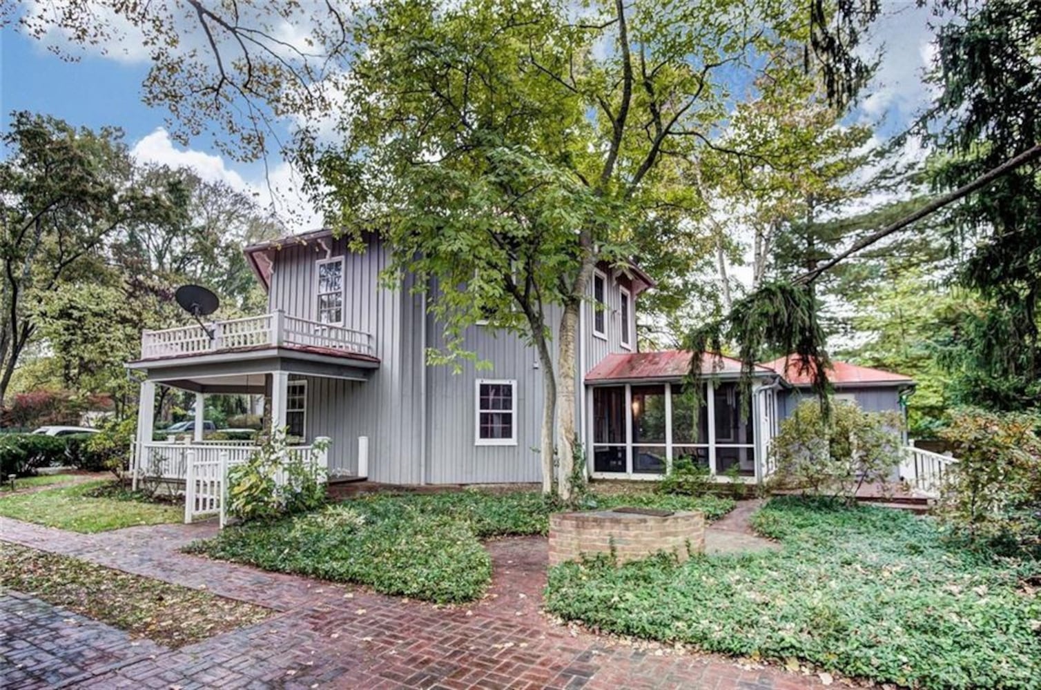 PHOTOS: Local Octagonal House on market for first time in 35 years