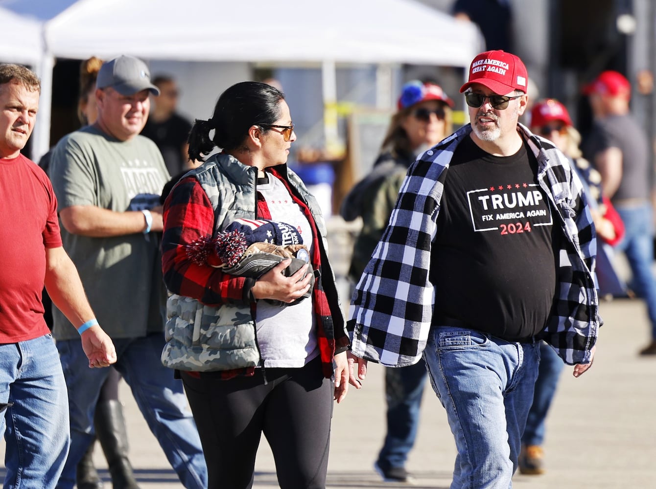 110722 Trump rally