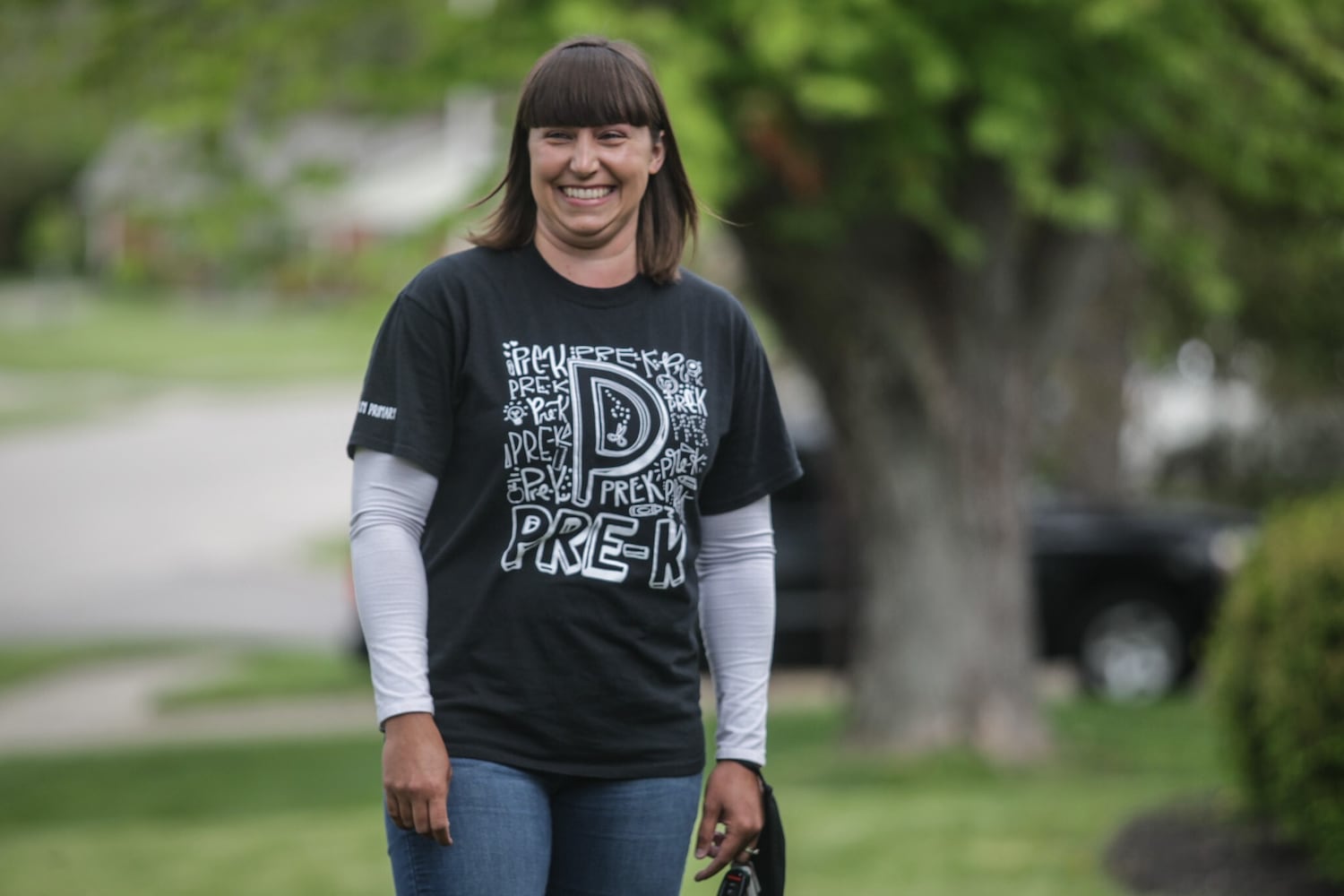 Pre-school porch graduation delights local neighborhood