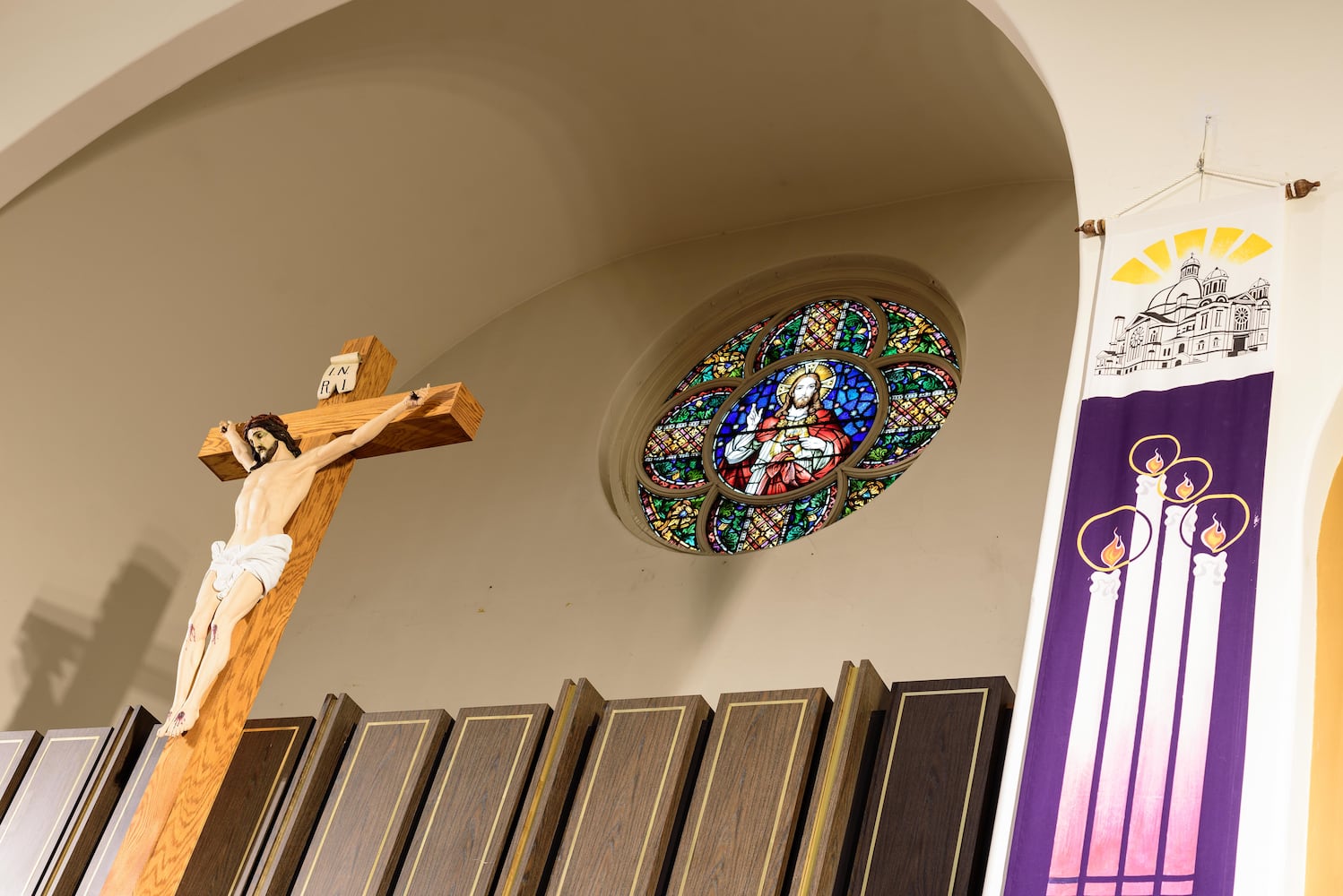 PHOTOS: A look inside Nhà Thờ Thánh Tâm (Sacred Heart Church) in downtown Dayton decorated for Christmas